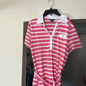 346 Brooks Brothers dress never worn, very good condition size large